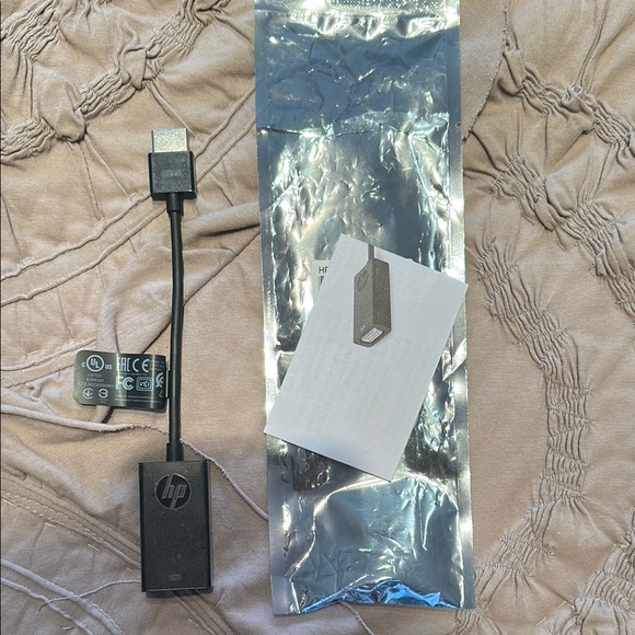 HP USB Adapter - Picture 2 of 8